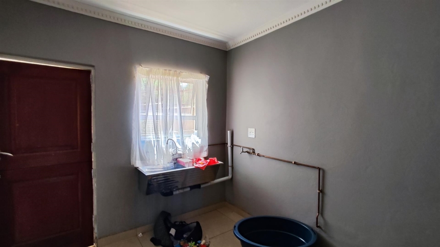 5 Bedroom Property for Sale in Vanderbijlpark SW 5 Gauteng