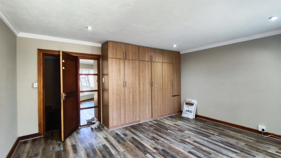 5 Bedroom Property for Sale in Vanderbijlpark SW 5 Gauteng