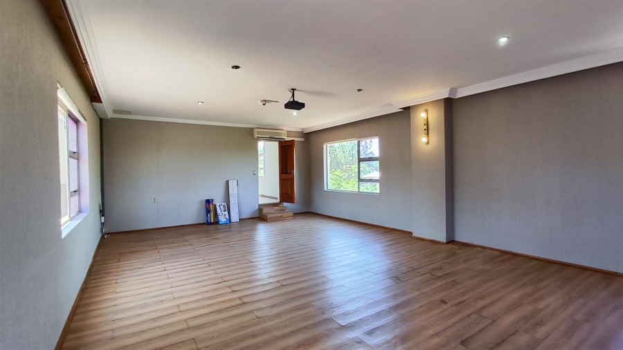 5 Bedroom Property for Sale in Vanderbijlpark SW 5 Gauteng