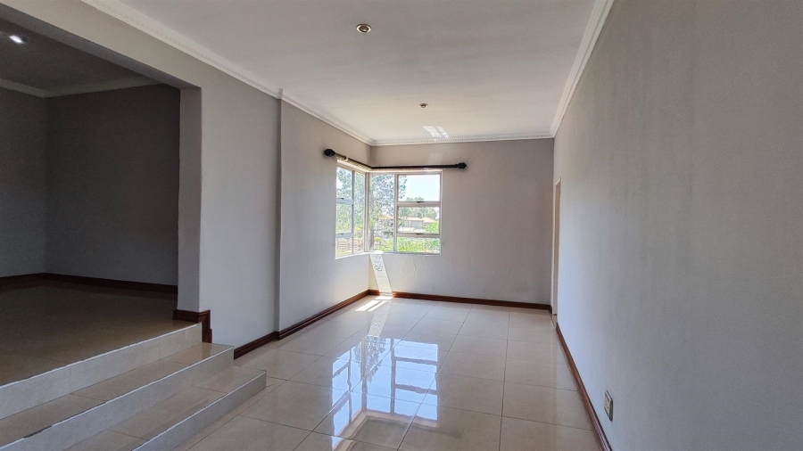 5 Bedroom Property for Sale in Vanderbijlpark SW 5 Gauteng
