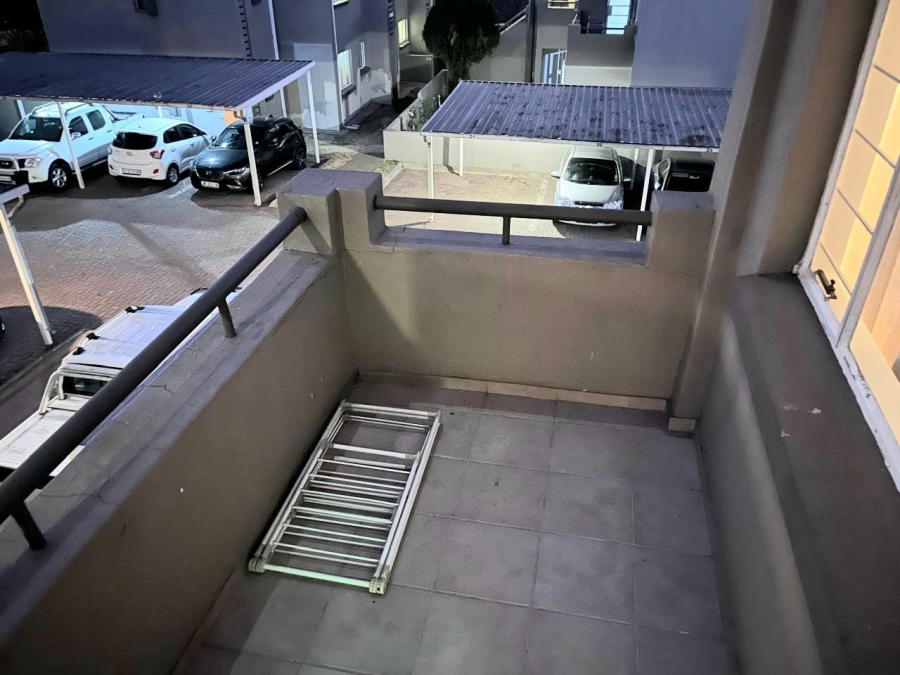 1 Bedroom Property for Sale in Vorna Valley Gauteng