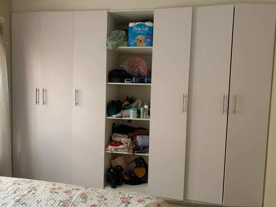 3 Bedroom Property for Sale in Noordwyk Gauteng