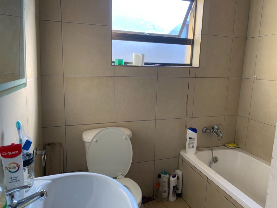 3 Bedroom Property for Sale in Noordwyk Gauteng