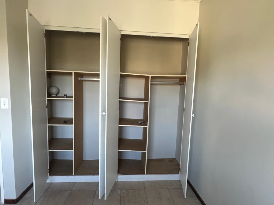 2 Bedroom Property for Sale in Country View Gauteng