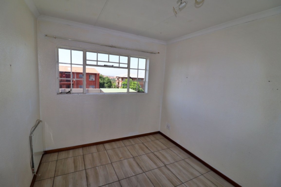 2 Bedroom Property for Sale in Primrose Hill Gauteng