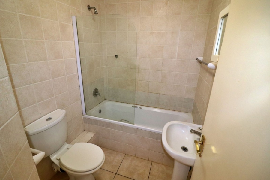 2 Bedroom Property for Sale in Primrose Hill Gauteng