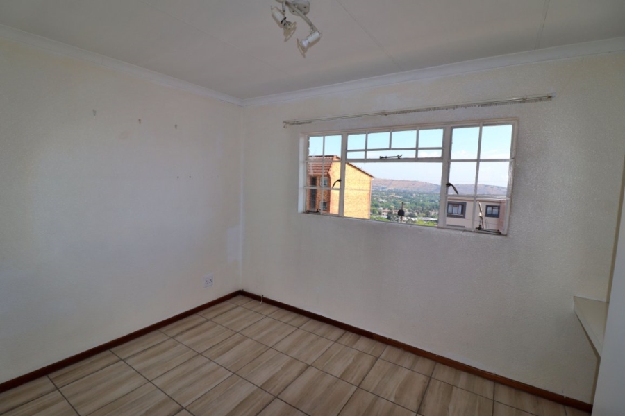 2 Bedroom Property for Sale in Primrose Hill Gauteng