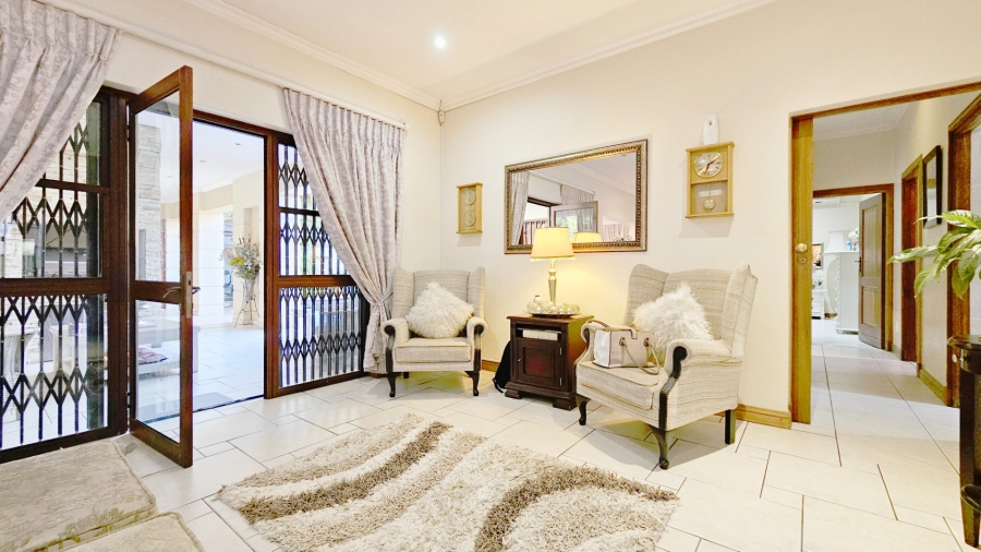 3 Bedroom Property for Sale in Three Rivers Proper Gauteng