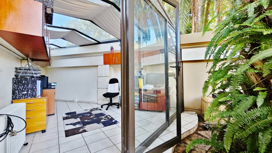 3 Bedroom Property for Sale in Three Rivers Proper Gauteng