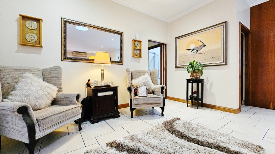 3 Bedroom Property for Sale in Three Rivers Proper Gauteng