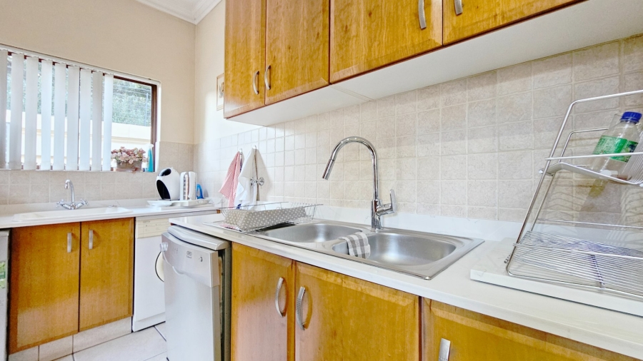 3 Bedroom Property for Sale in Three Rivers Proper Gauteng