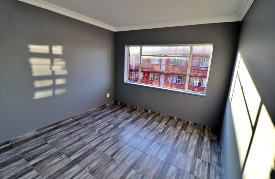 2 Bedroom Property for Sale in Malvern East Gauteng
