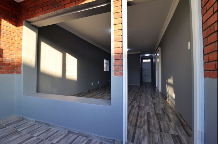 2 Bedroom Property for Sale in Malvern East Gauteng