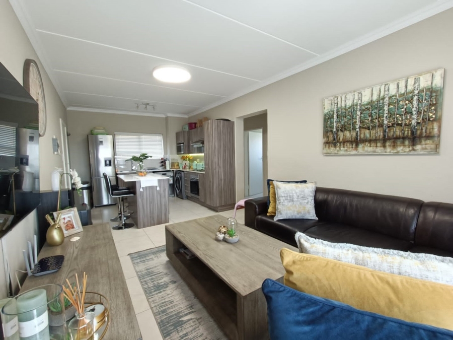 2 Bedroom Property for Sale in Carlswald Gauteng