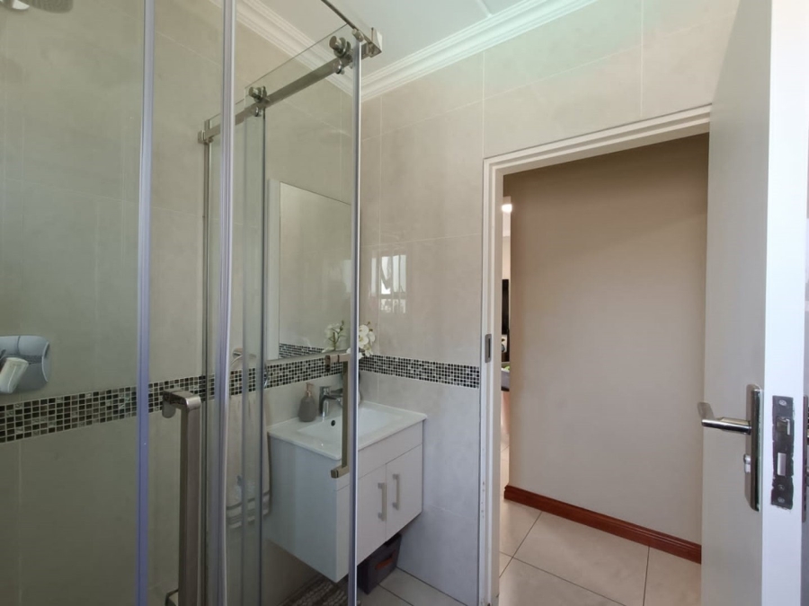 2 Bedroom Property for Sale in Carlswald Gauteng