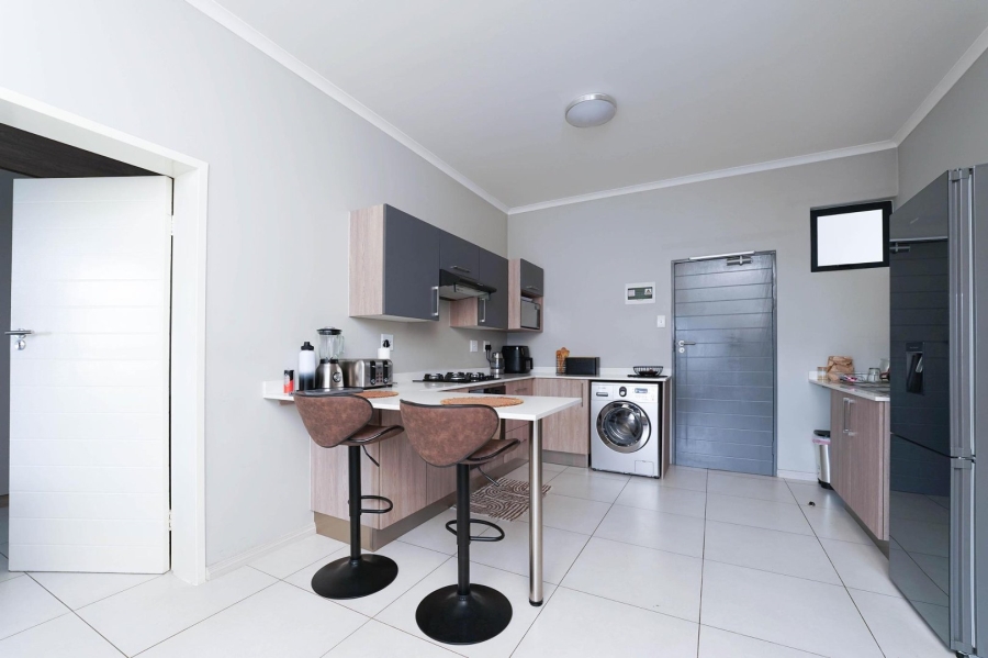 2 Bedroom Property for Sale in Midridge Park Gauteng