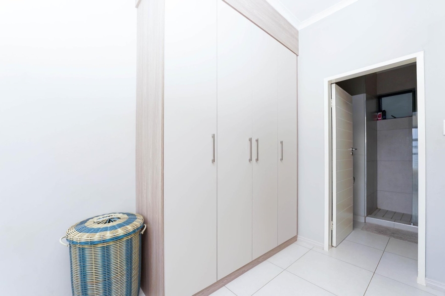 2 Bedroom Property for Sale in Midridge Park Gauteng