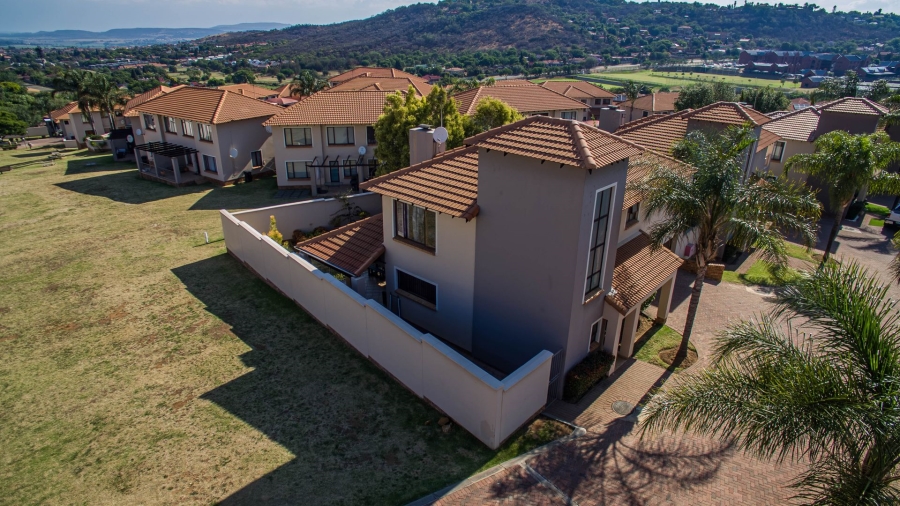 3 Bedroom Property for Sale in Glenvista Gauteng