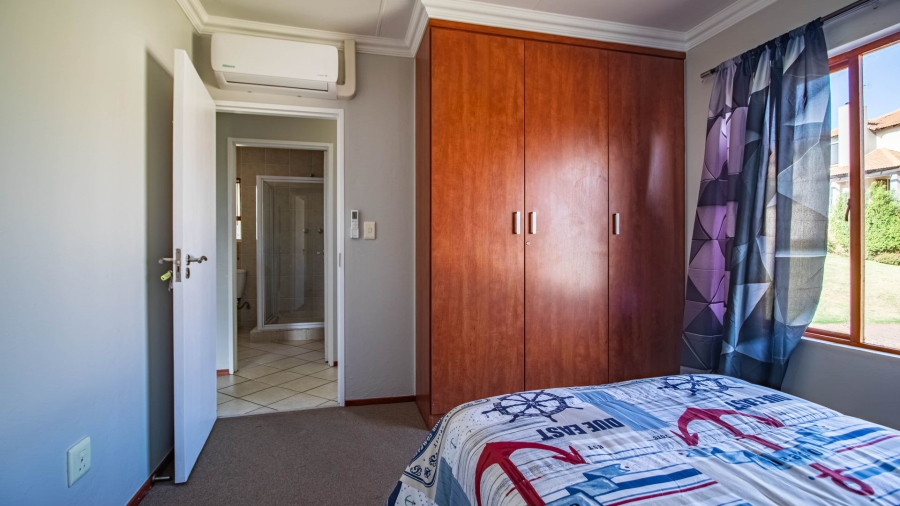 3 Bedroom Property for Sale in Glenvista Gauteng