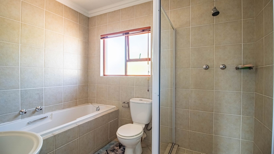 3 Bedroom Property for Sale in Glenvista Gauteng