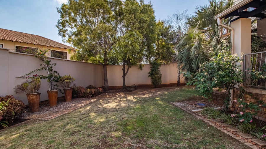 3 Bedroom Property for Sale in Glenvista Gauteng