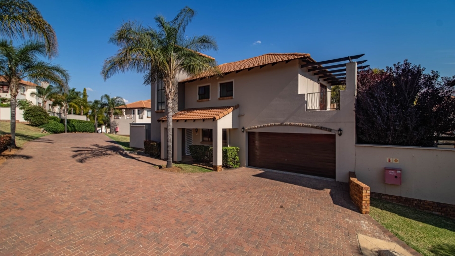 3 Bedroom Property for Sale in Glenvista Gauteng