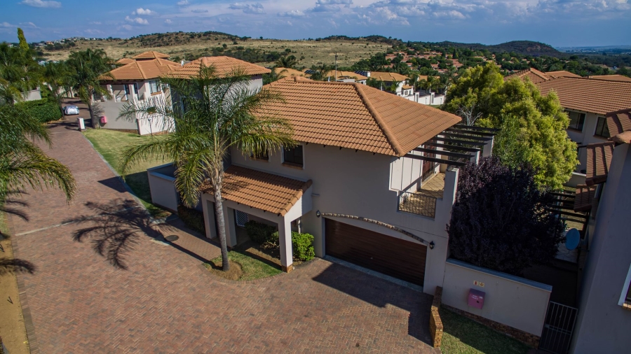 3 Bedroom Property for Sale in Glenvista Gauteng