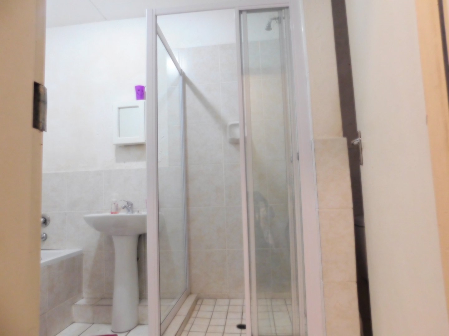 To Let 2 Bedroom Property for Rent in Comet Gauteng