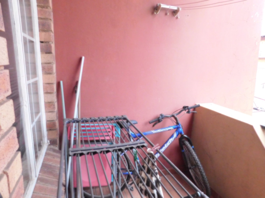 To Let 2 Bedroom Property for Rent in Comet Gauteng