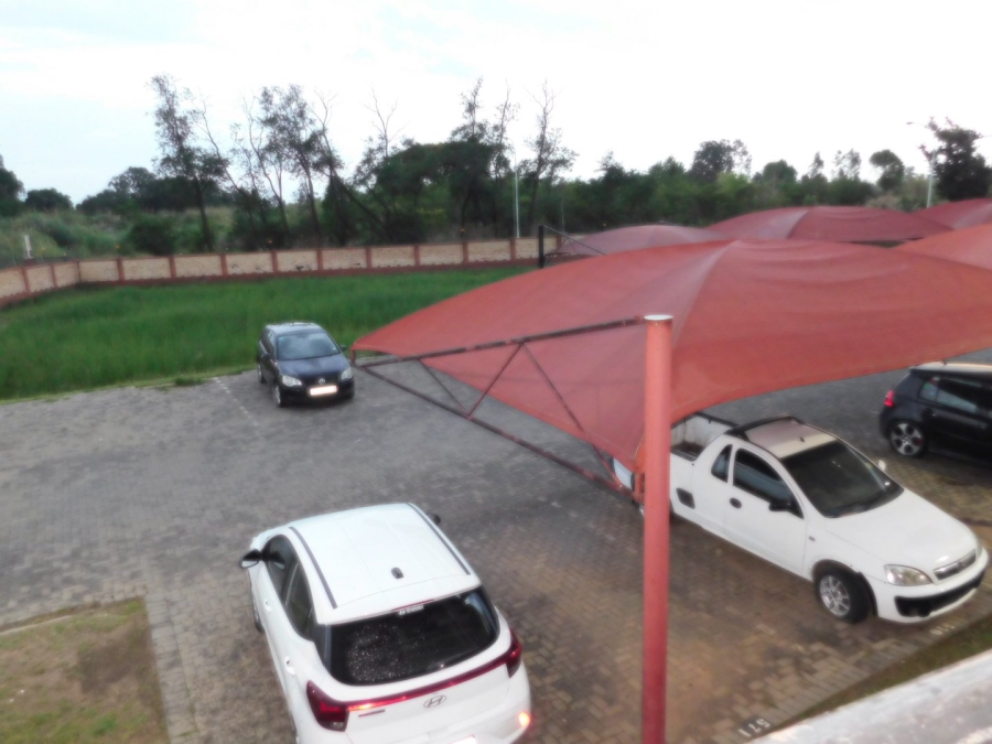 To Let 2 Bedroom Property for Rent in Comet Gauteng