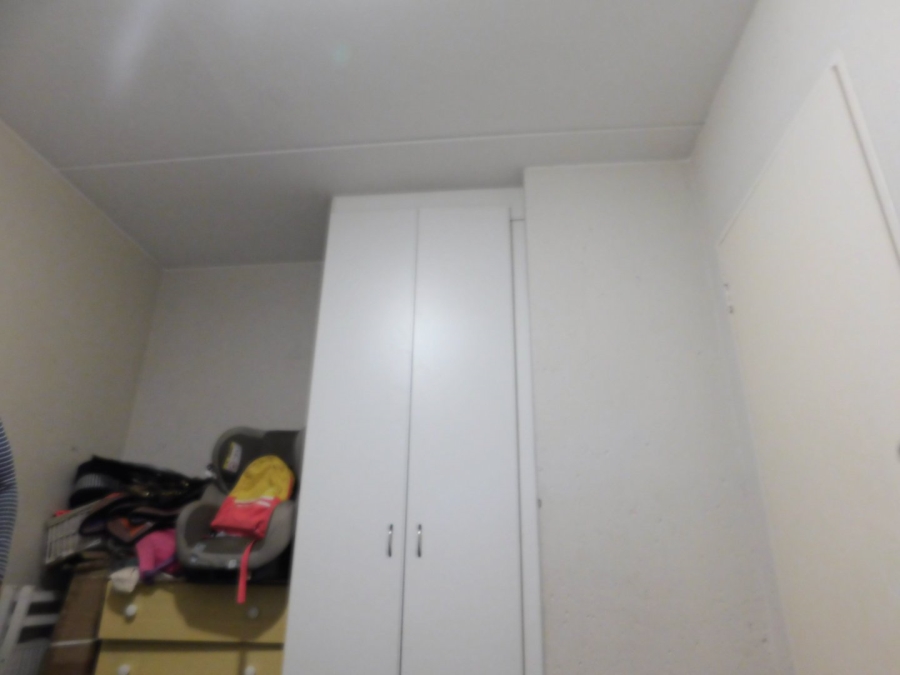 2 Bedroom Property for Sale in Comet Gauteng