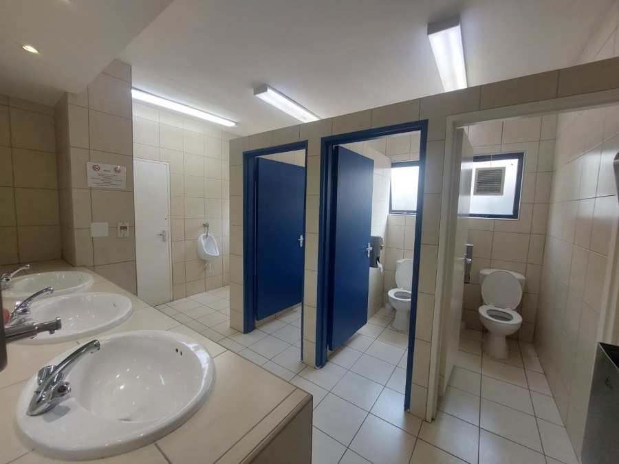 Commercial Property for Sale in Woodmead Gauteng