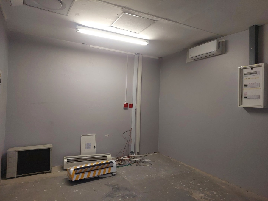 Commercial Property for Sale in Woodmead Gauteng