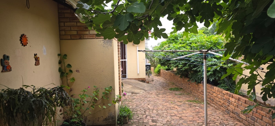3 Bedroom Property for Sale in Tulisa Park Gauteng