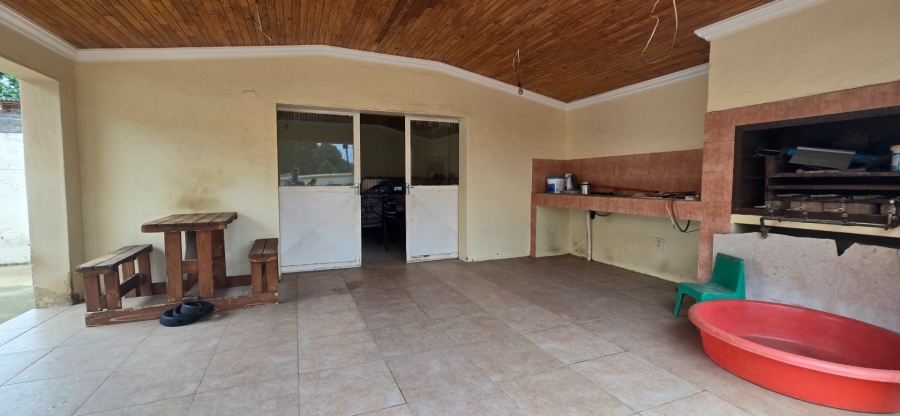 6 Bedroom Property for Sale in Sydenham Gauteng