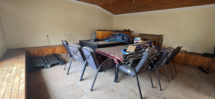 6 Bedroom Property for Sale in Sydenham Gauteng