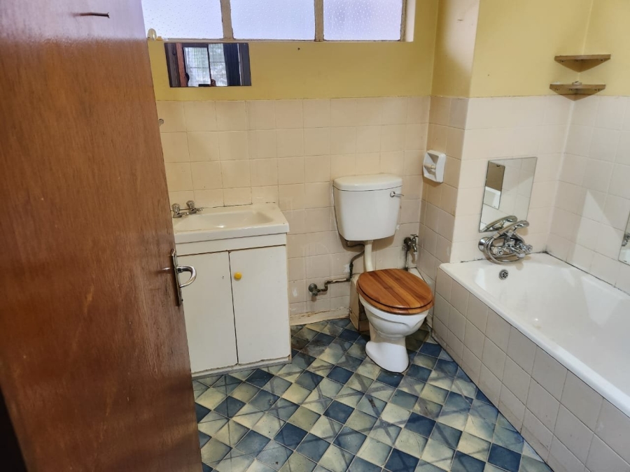 1 Bedroom Property for Sale in Casseldale Gauteng
