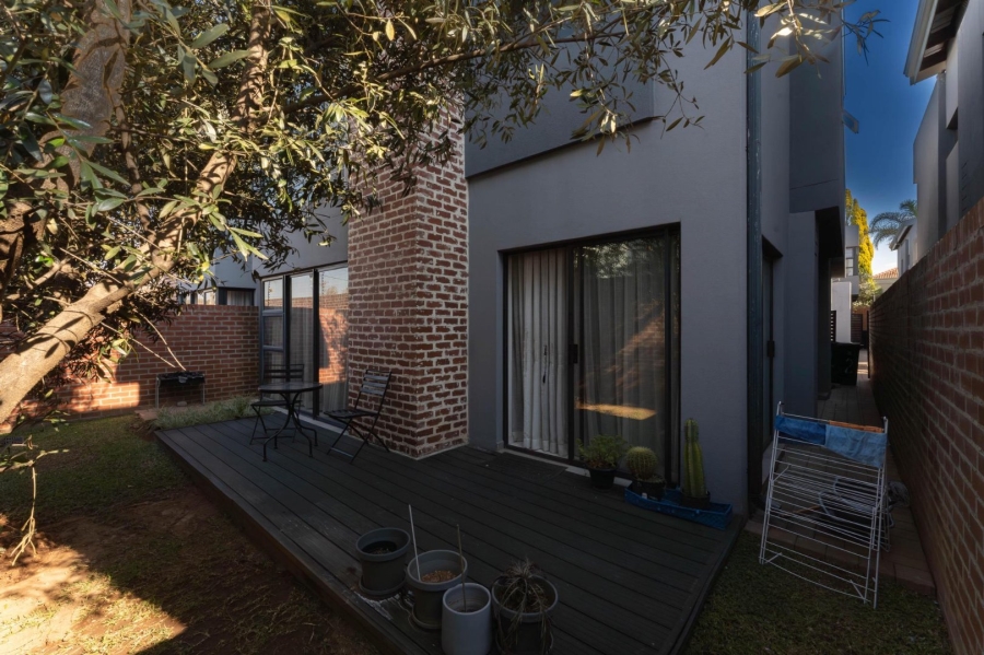 To Let 4 Bedroom Property for Rent in Morningside Gauteng