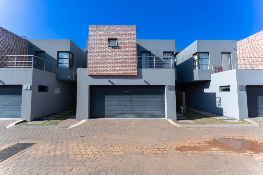 To Let 4 Bedroom Property for Rent in Morningside Gauteng