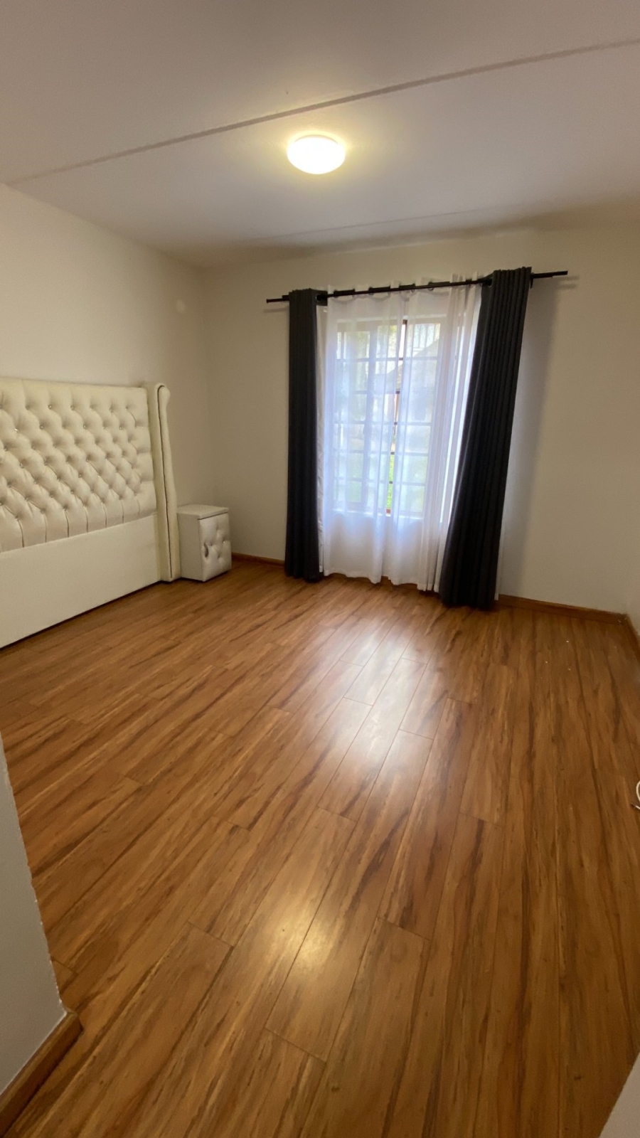 To Let 2 Bedroom Property for Rent in Fourways Gauteng