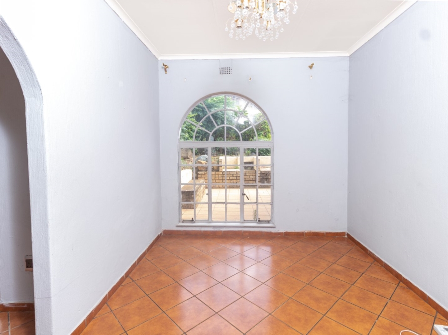 4 Bedroom Property for Sale in Mulbarton Gauteng