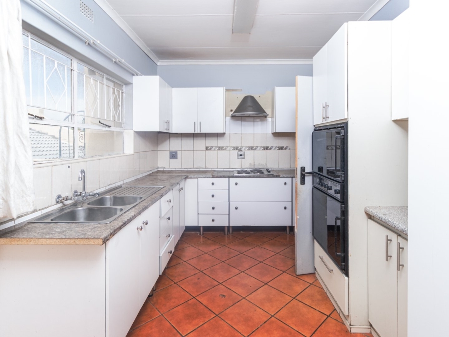 4 Bedroom Property for Sale in Mulbarton Gauteng