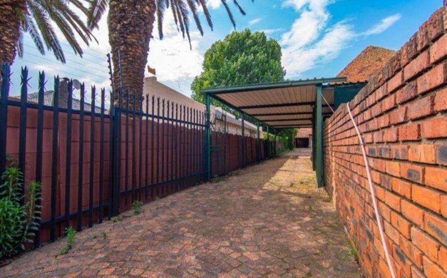5 Bedroom Property for Sale in Boksburg West Gauteng