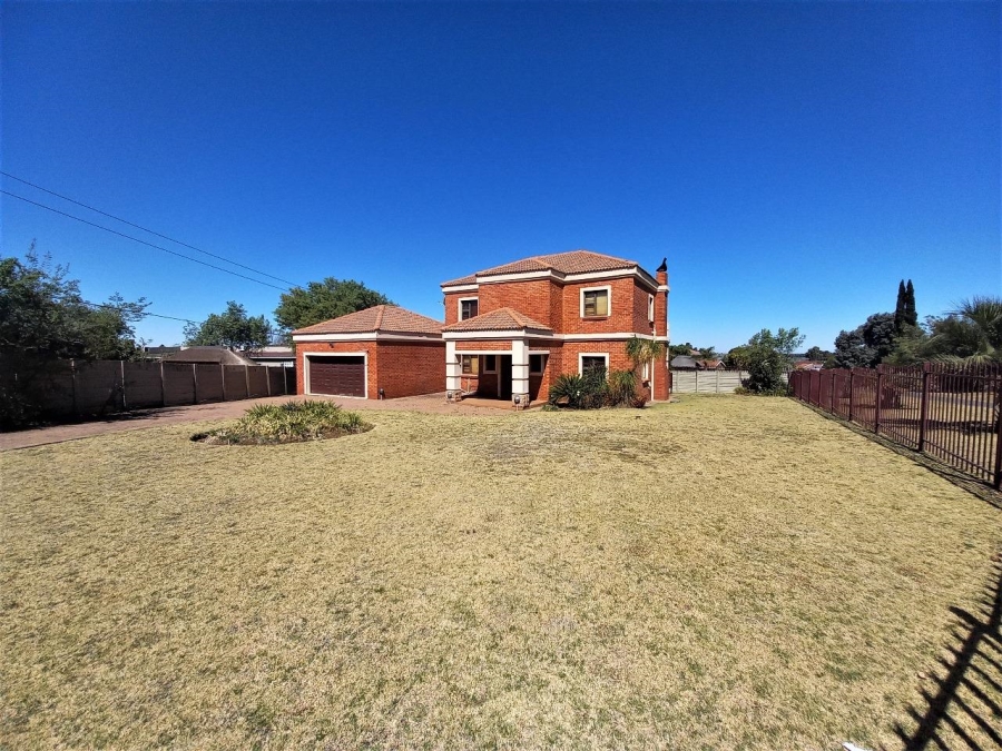 4 Bedroom Property for Sale in Vaal Marina Gauteng