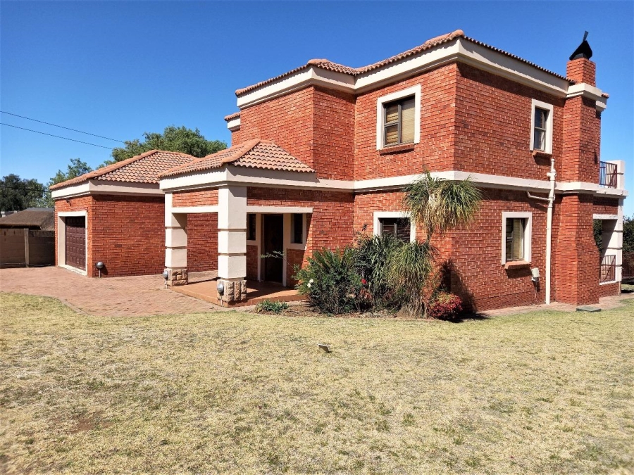 4 Bedroom Property for Sale in Vaal Marina Gauteng