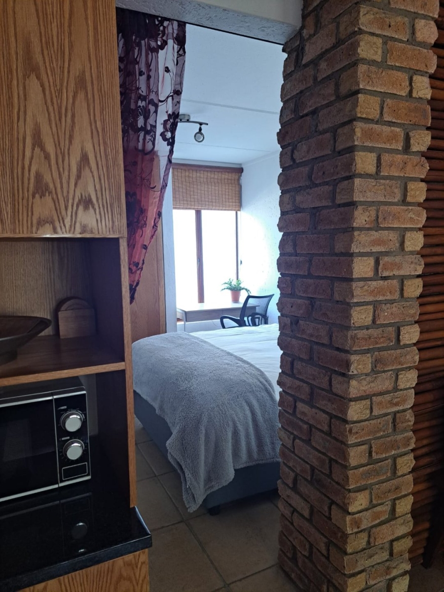 To Let 1 Bedroom Property for Rent in Morning Hill Gauteng