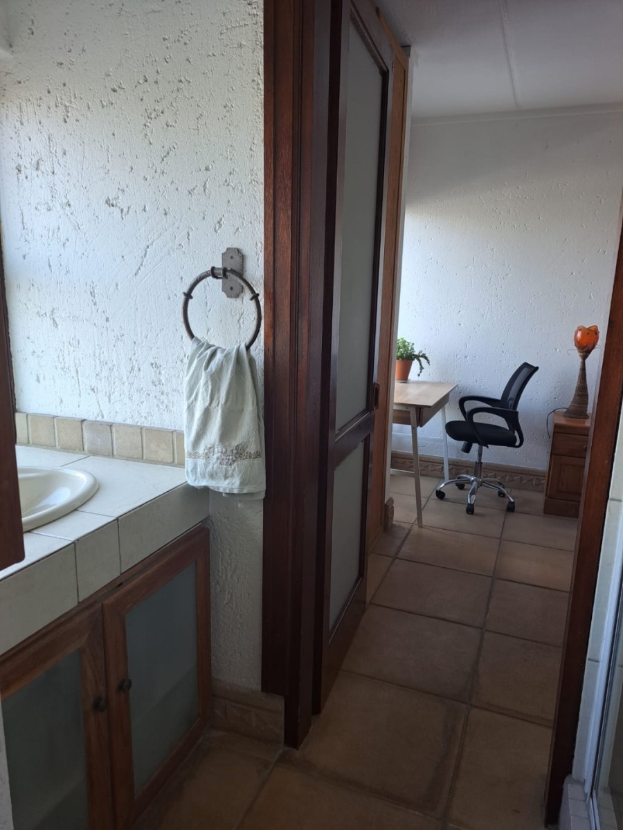 To Let 1 Bedroom Property for Rent in Morning Hill Gauteng