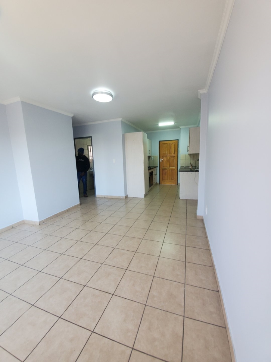 2 Bedroom Property for Sale in Noordwyk Gauteng