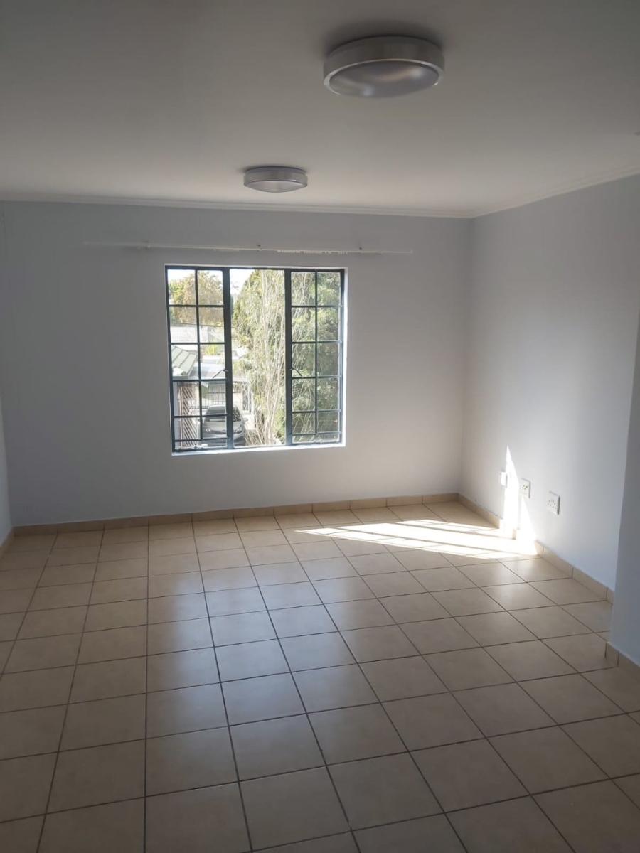 2 Bedroom Property for Sale in Noordwyk Gauteng