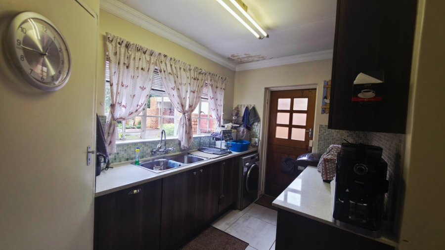 3 Bedroom Property for Sale in Eldoraigne Gauteng